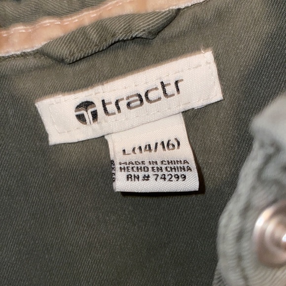 Button up shirt - Picture 3 of 4